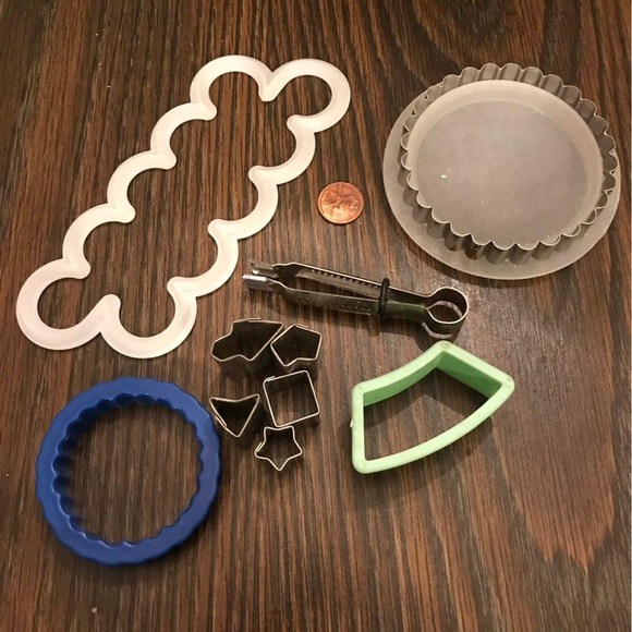 Misc Cake Decorating Cutters and Tool - Picture 1 of 1